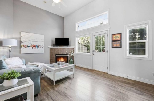 4 Cougar Ridge Mews Sw, Calgary, AB 