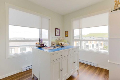 1403-42 Cranbrook Gardens Se, Calgary, AB 