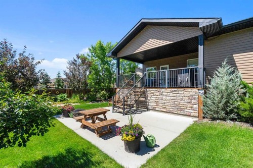 24 Vermont Close, Olds, AB - Outdoor