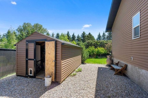 24 Vermont Close, Olds, AB - Outdoor With Exterior