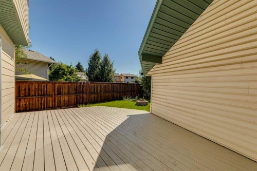 31 Sunvale Court Se, Calgary, AB 