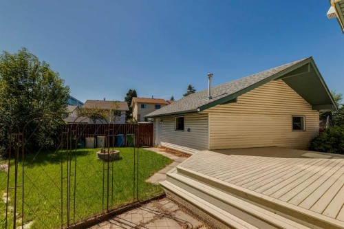 31 Sunvale Court Se, Calgary, AB 