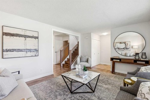 31 Sunvale Court Se, Calgary, AB 