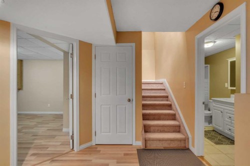 105 West Creek Pond, Chestermere, AB - Indoor Photo Showing Other Room