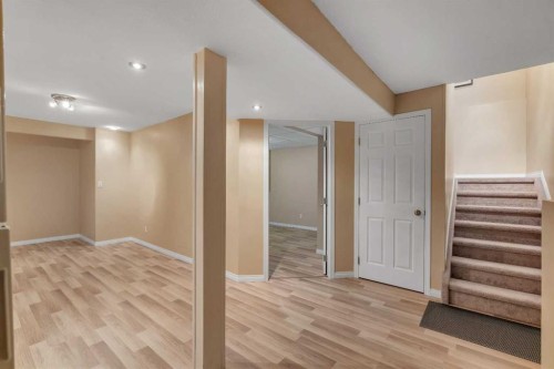 105 West Creek Pond, Chestermere, AB - Indoor Photo Showing Other Room