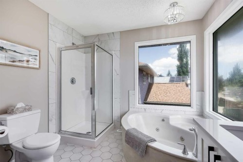 540 Shawinigan Drive Sw, Calgary, AB 