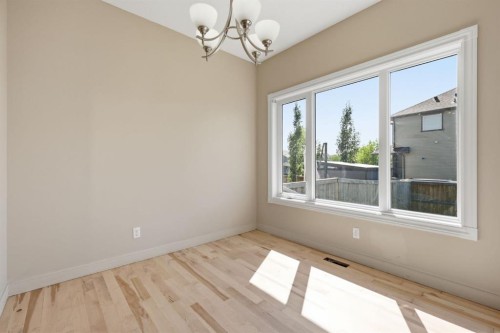 6 Evanspark Manor Nw, Calgary, AB 