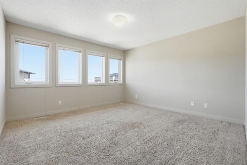 6 Evanspark Manor Nw, Calgary, AB 