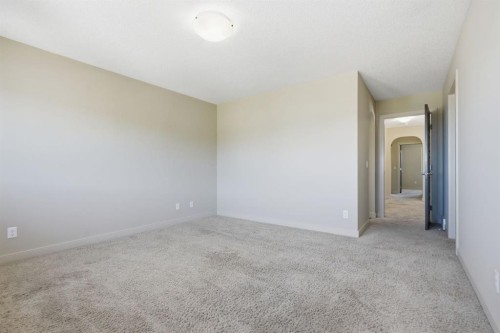 6 Evanspark Manor Nw, Calgary, AB 