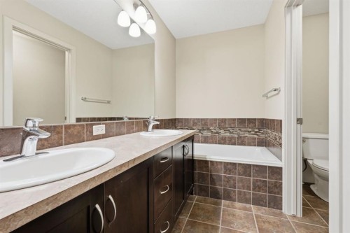 6 Evanspark Manor Nw, Calgary, AB 