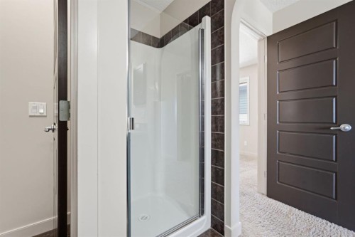 6 Evanspark Manor Nw, Calgary, AB 