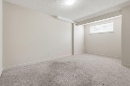 6 Evanspark Manor Nw, Calgary, AB 