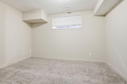 6 Evanspark Manor Nw, Calgary, AB 