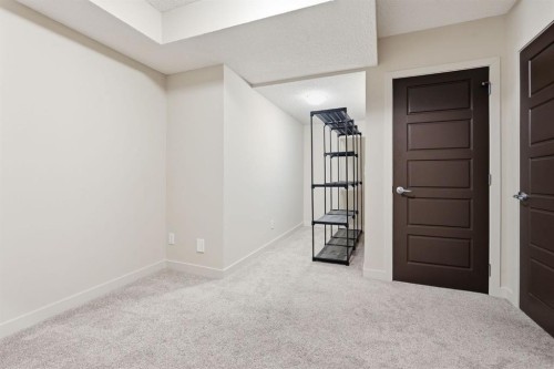 6 Evanspark Manor Nw, Calgary, AB 