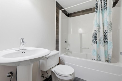 6 Evanspark Manor Nw, Calgary, AB 