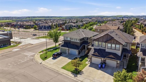 6 Evanspark Manor Nw, Calgary, AB 