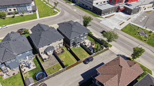 6 Evanspark Manor Nw, Calgary, AB 
