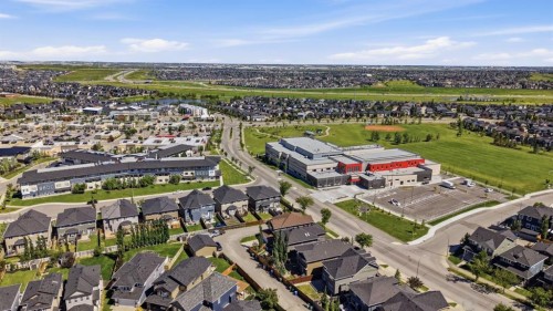 6 Evanspark Manor Nw, Calgary, AB 
