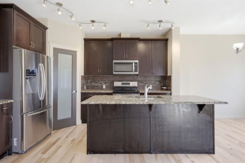6 Evanspark Manor Nw, Calgary, AB 