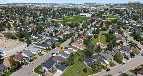 27 Elk Hill Se, Airdrie, AB 