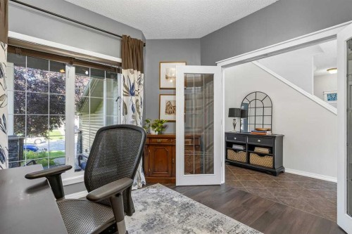 11 Chapala Square Se, Calgary, AB 