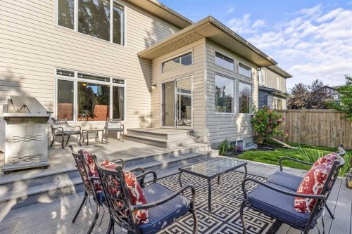 11 Chapala Square Se, Calgary, AB 