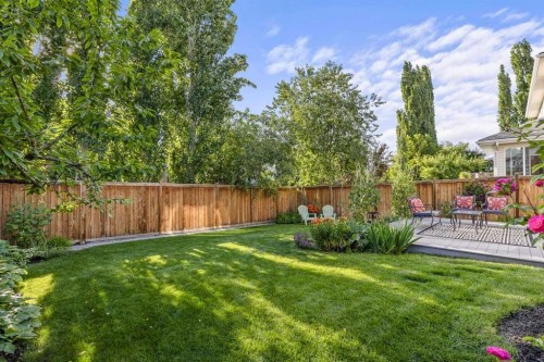11 Chapala Square Se, Calgary, AB 