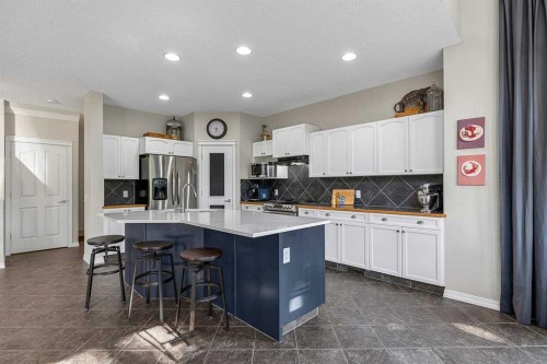 11 Chapala Square Se, Calgary, AB 