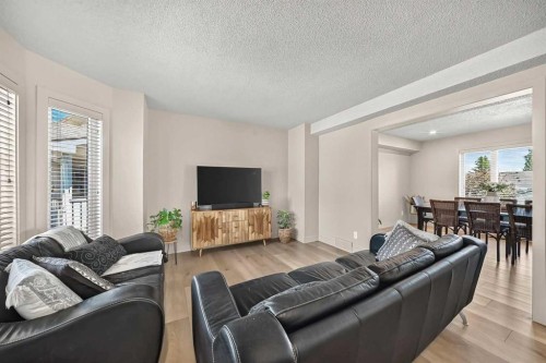 21 Shawbrooke Bay Sw, Calgary, AB 