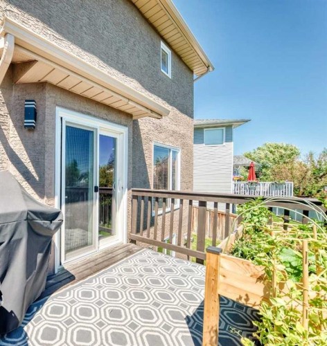 21 Shawbrooke Bay Sw, Calgary, AB 