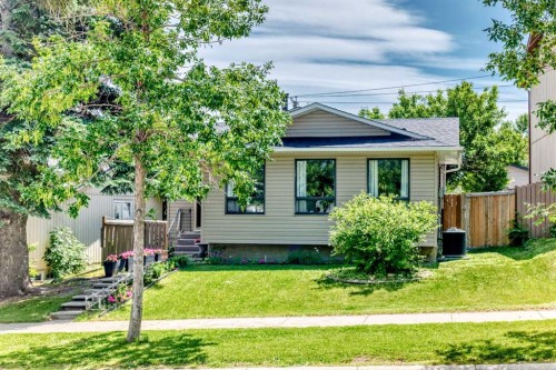 11 Bedford Drive Ne, Calgary, AB 