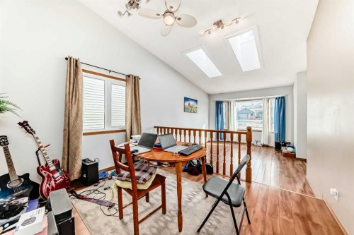 179 Hawkwood Boulevard Nw, Calgary, AB 