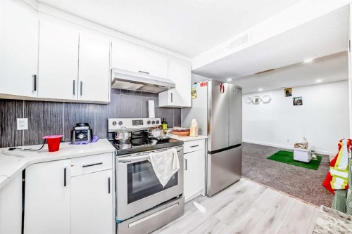 611 Penbrooke Road Se, Calgary, AB 