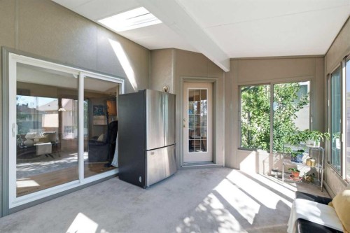 12 Edgeridge Green Nw, Calgary, AB 