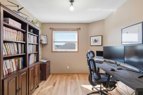 12 Edgeridge Green Nw, Calgary, AB 