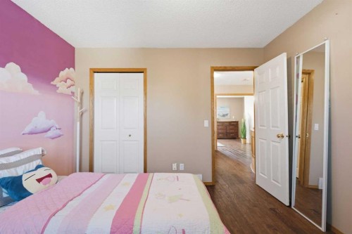 12 Edgeridge Green Nw, Calgary, AB 