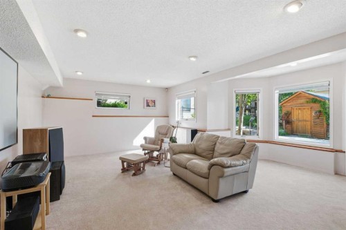 12 Edgeridge Green Nw, Calgary, AB 