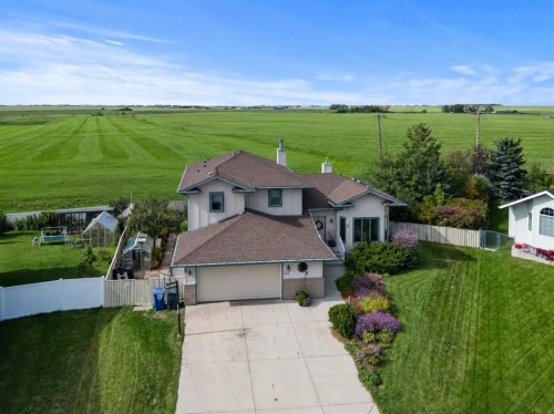 412 Harrison Court  Crossfield, AB T0M 0S0