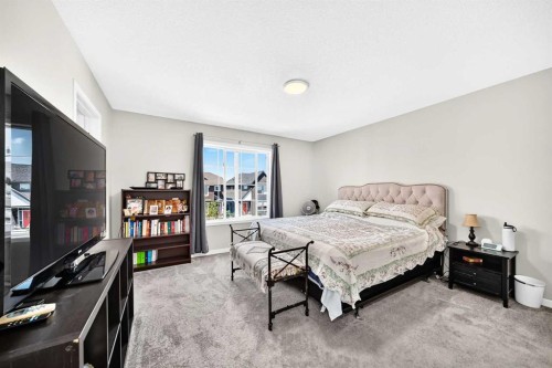 96 Wolf Gate, Okotoks, AB 