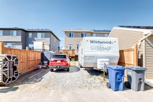 96 Wolf Gate, Okotoks, AB 
