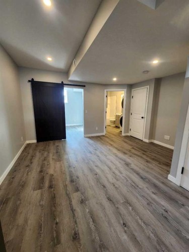 96 Wolf Gate, Okotoks, AB 