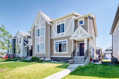 96 Wolf Gate, Okotoks, AB 