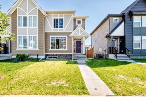 96 Wolf Gate, Okotoks, AB 