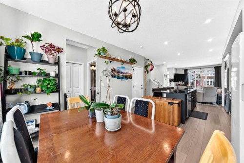 96 Wolf Gate, Okotoks, AB 