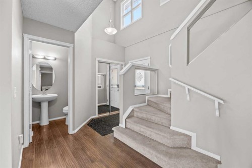 140 West Creek Circle, Chestermere, AB - Indoor Photo Showing Other Room