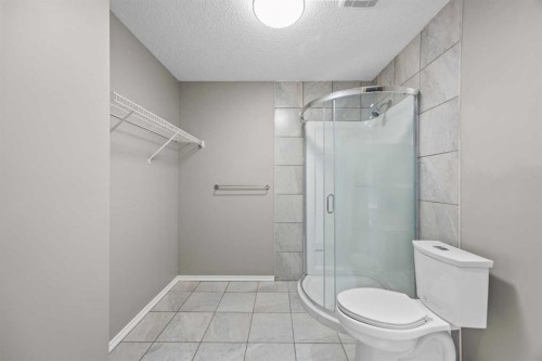 140 West Creek Circle, Chestermere, AB - Indoor Photo Showing Bathroom