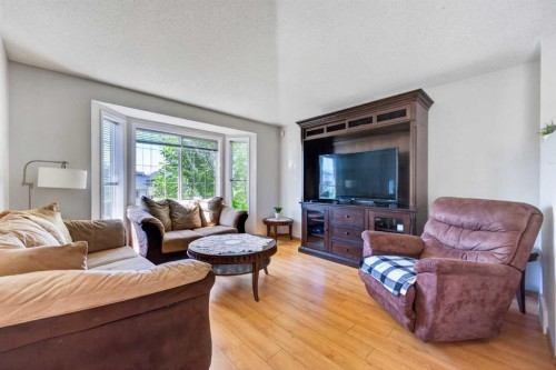 173 Martin Crossing Crescent Ne, Calgary, AB 