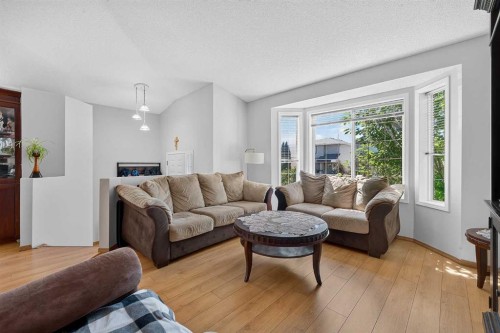 173 Martin Crossing Crescent Ne, Calgary, AB 