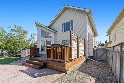 160 Douglas Ridge Green Se, Calgary, AB 