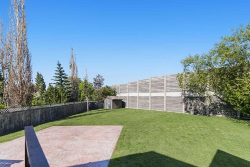 160 Douglas Ridge Green Se, Calgary, AB 